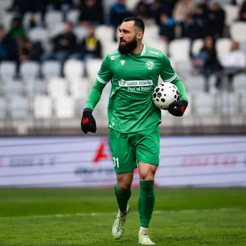 Metod Jurhar se iz FC Koper seli v romunski Voluntari