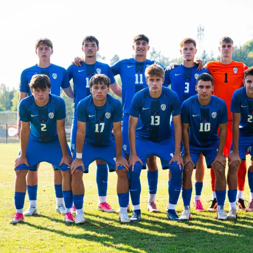 U19