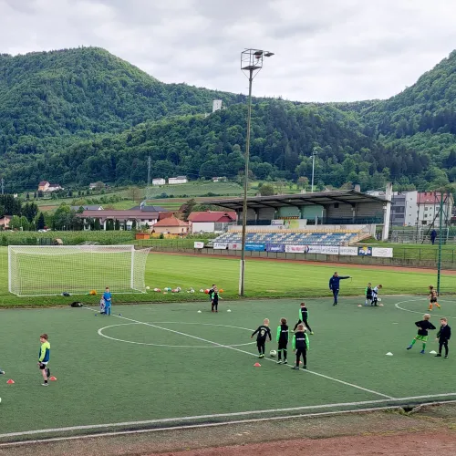 Stadion Dobrava