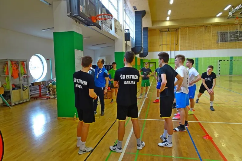 1960NZSFutsalCenter04_normal.jpg