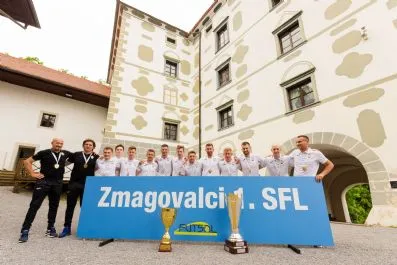 19601SFLDobovecPrvak06_small.jpg