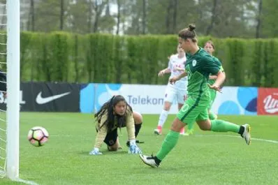 DU17UefinturnirLuksemburg03_small.jpg