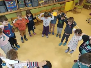 3_small.jpg