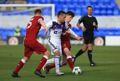 nog-liverpool-maribor-mladi  7230 dw-(ZF-8514-88946-1-003)_small.jpg