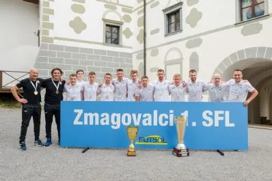 19601SFLDobovecPrvak03_small.jpg