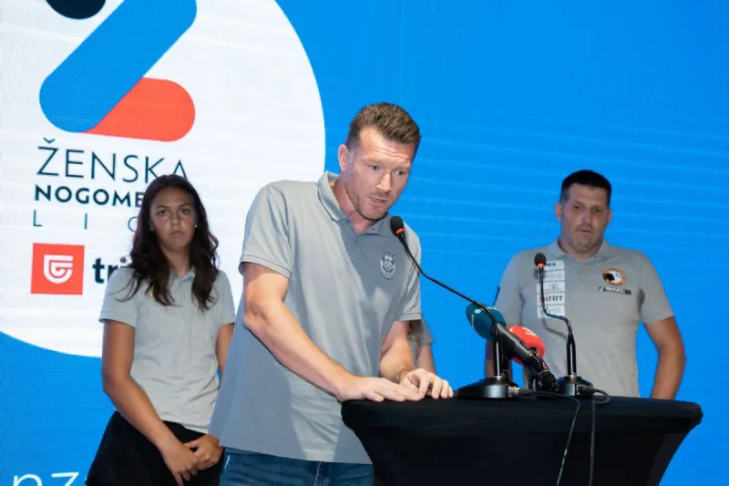 1960SZNLNovinarska konferenca 08_normal.jpg