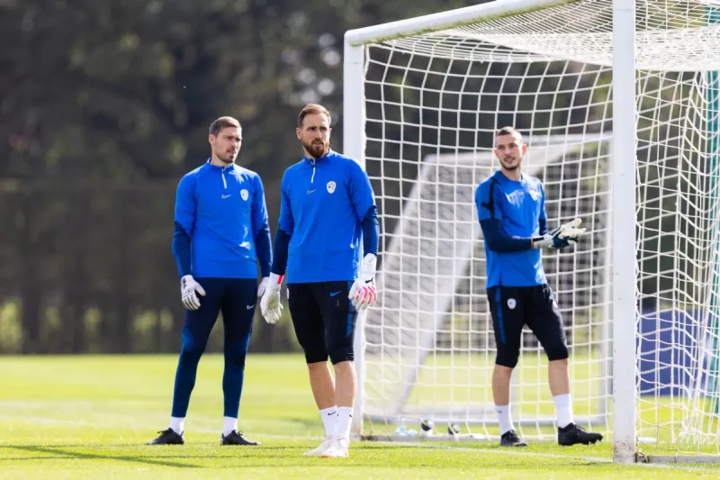 1697108242-027-trening-reprezentanca-231012-lv-1697108192572_normal.jpg