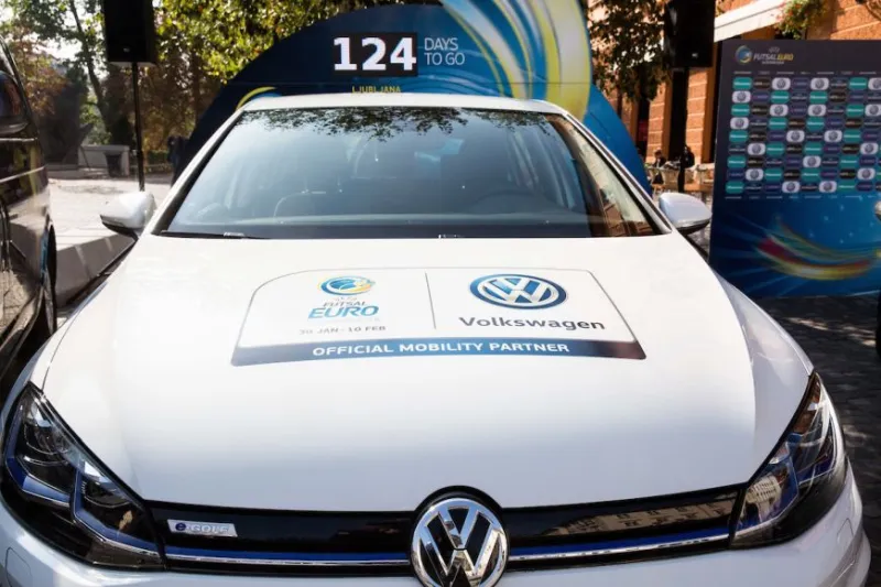 870VW01.jpg