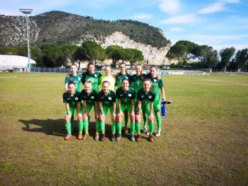 0-02-05-e0ca161f02ea44dc44c47a5109c243905dc226e5cfa9fc53a5d5dfea99025bd5_609883db_small.jpg