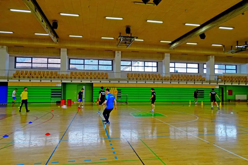 1960NZSFutsalCenter03.jpg