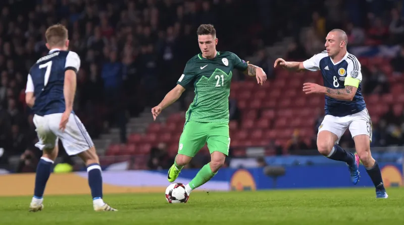 GW1_4877-(ZF-7329-95304-1-012).jpg