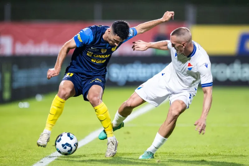 1755805910-nkce-banik-uecl-21-8-2025-9489-jurebanfi-1755805882005-min_normal.jpg