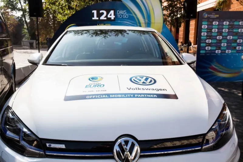 870VW01_normal.jpg