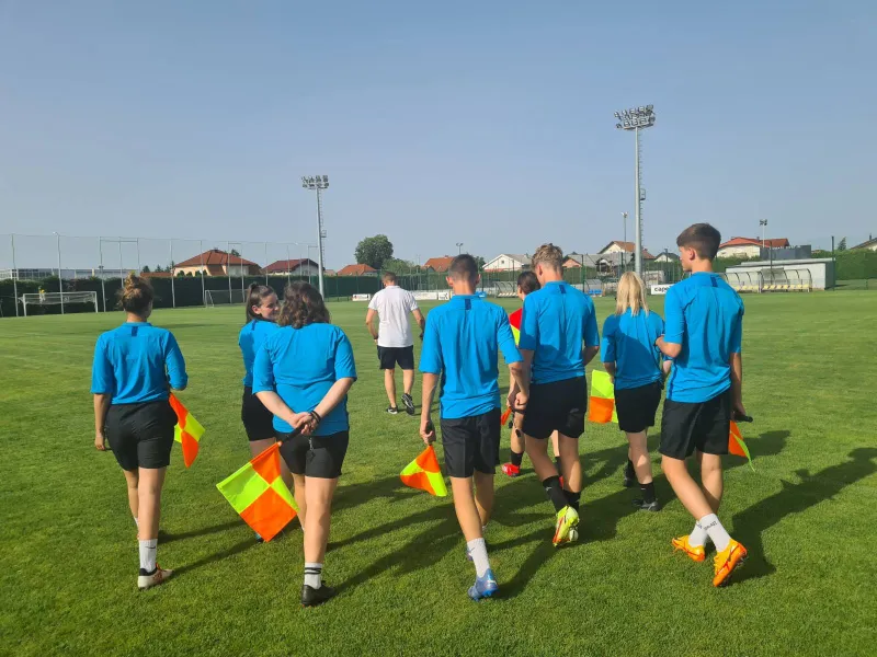 IMG-613cf3a800ecfba50b3e426ccf3d4515-V.jpg