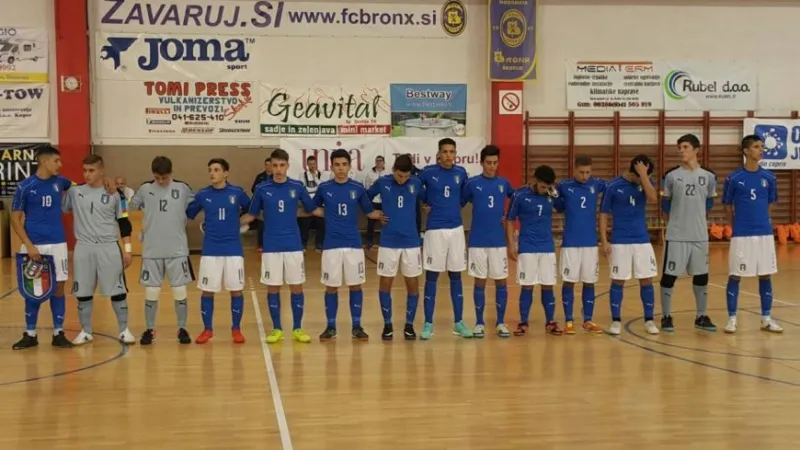 870FU17SloIta03_normal.jpg