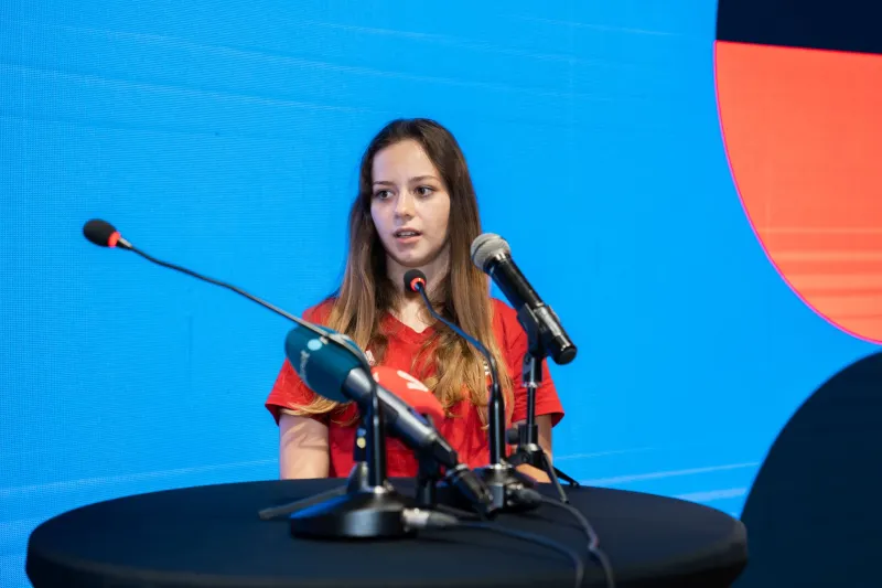 1960SZNLNovinarska konferenca 31.jpg