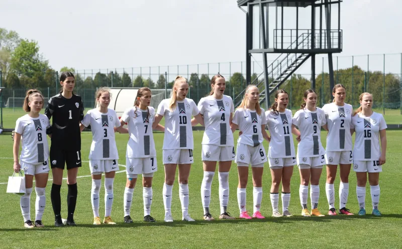 1960WU16SLOSVN.jpg