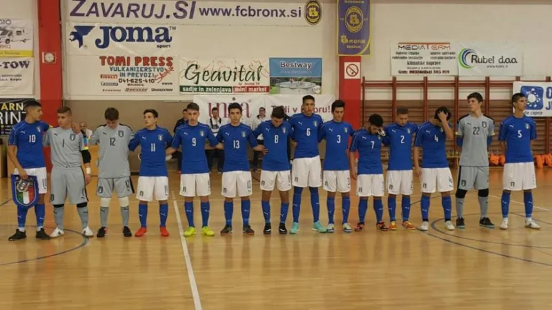 870FU17SloIta03.jpg