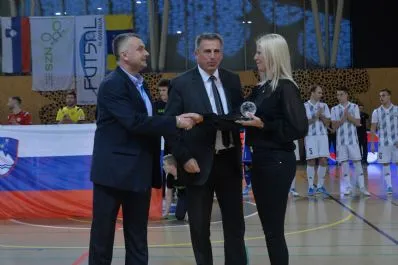 1960Nagrade201901_small.jpg