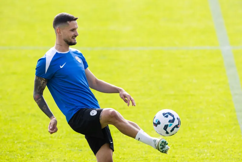 1749493276-slo-nogomet-trening-9-6-2025-6051-jurebanfi-1749493244851.jpg