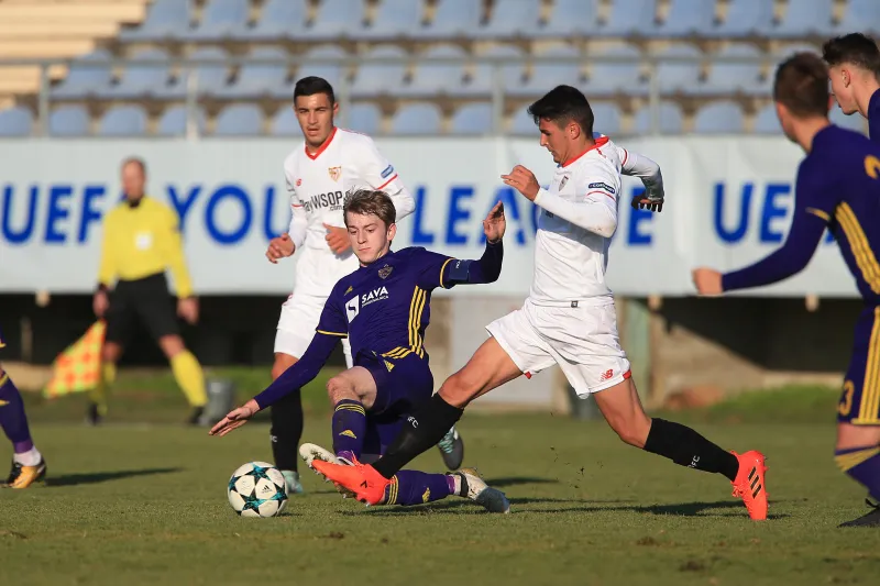 nog-mb-sevilla---9239 dw-(ZF-10251-87644-1-003).jpg