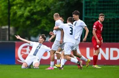 Serbia v Slovenia - UEFA European Under-17 Championship Finals 2023 (7)_small.jpg