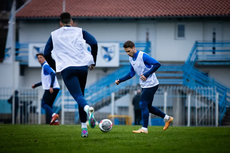 1705341666-047-trening-reprezentanca-240115-lv-1705341526423.jpg