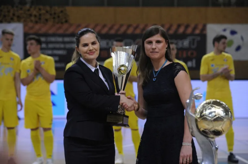 1960ZlataZoga01_normal.jpg