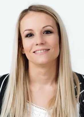 Tina Bučar