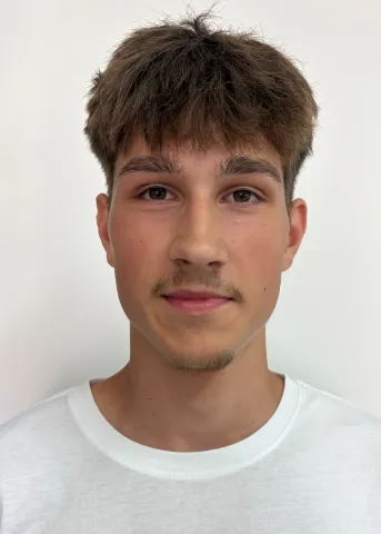 Matej Panikvar